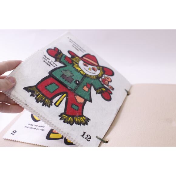 My Quiet Book, Cloth Book, Toddler, Activity, 1977, Vintage, ~ 251107-WH 1384 - Picture 5 of 5